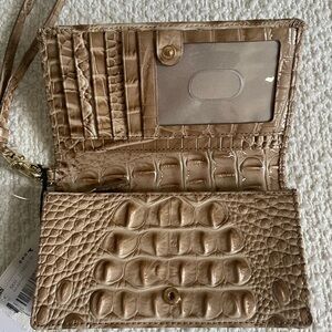 Brahmin wallet wristlet